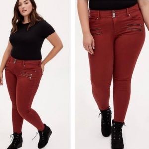 Like new Torrid rust jeggings 20R